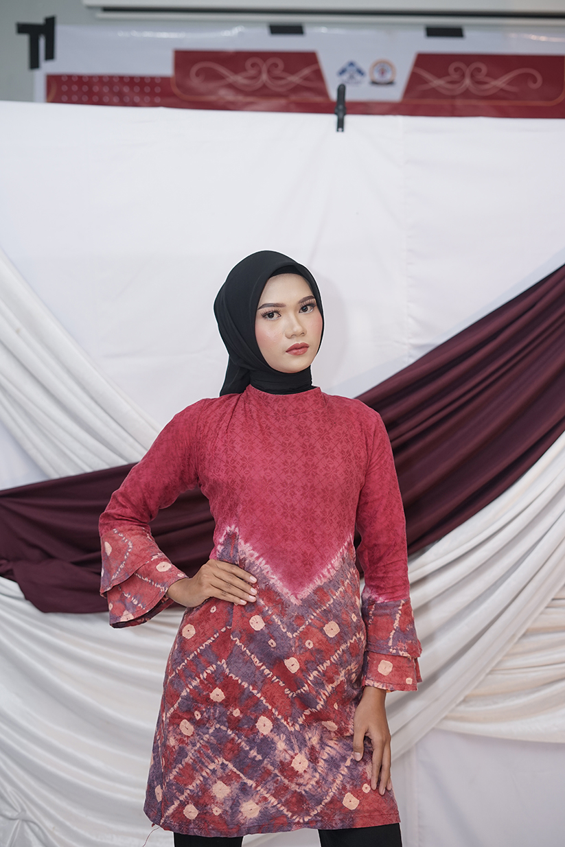 SITI INTAN NURAINI